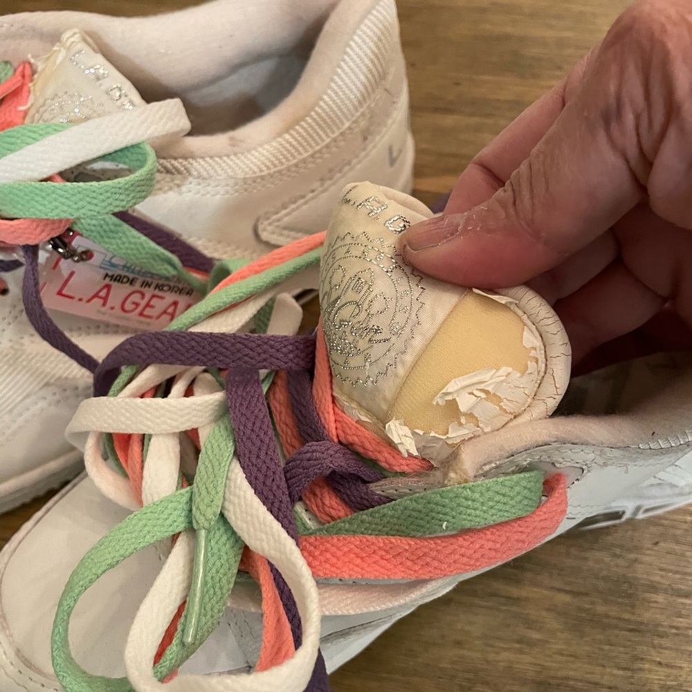 Vintage 1980s LA gear low top white sneakers 7 NEW scuff Rare 3 laces purple - Picture 16 of 17